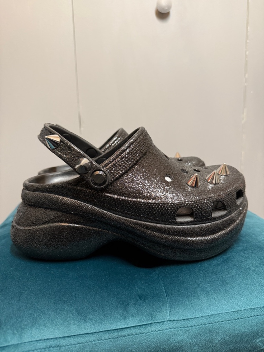 NEW Black Crocs Classic Bae Glitter Stud Clog - Picture 2 of 7